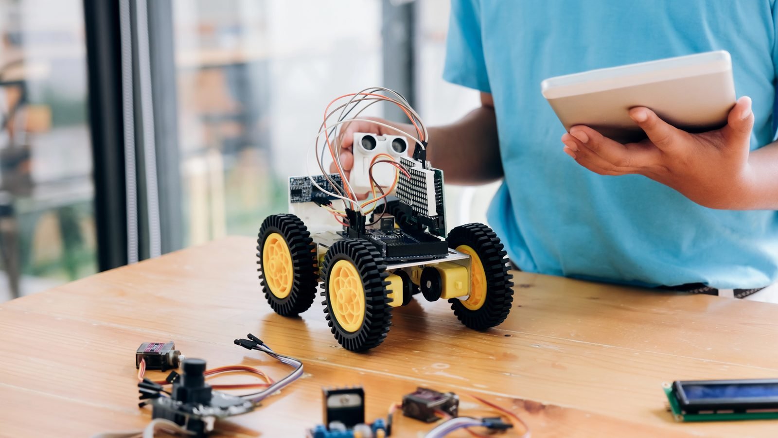 Robotbil styret fra en tablet